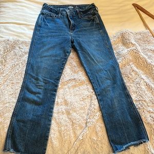 Old Navy Flare Ankle High Rise Jeans. Medium Wash. Size 2. Excellent condition.